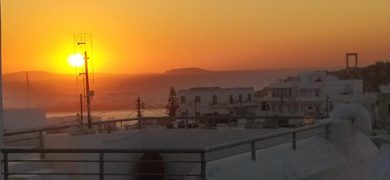 Naxion Esti - Διαμονή Στην Παλιά Χώρα Της Νάξου Villa Naxos City Eksteriør bilde