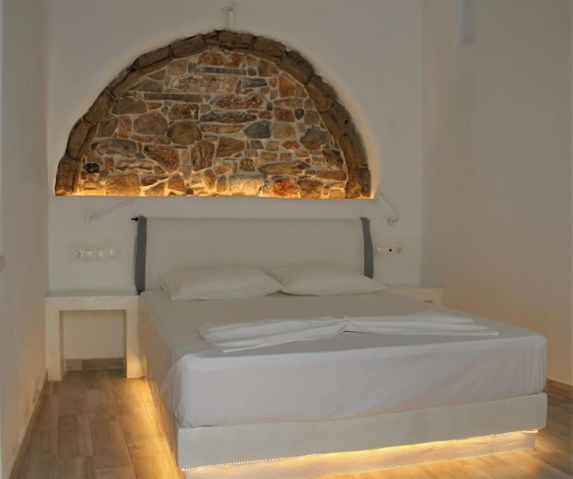 Naxion Esti - Διαμονή Στην Παλιά Χώρα Της Νάξου Villa Naxos City Eksteriør bilde